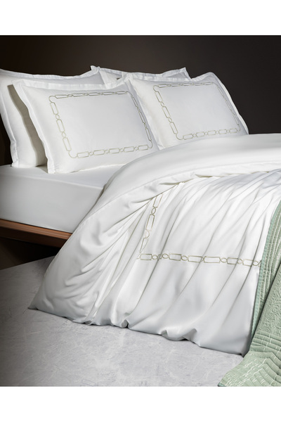 Madame Coco Double Embroidered Lis Duvet Cover Set - Satin - Yacht Collection