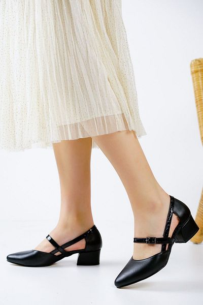 Hayalimdeki Ayakkabı Cedric Black Skin - Low Heeled Women's Shoes with Crocodile Detail