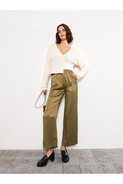 LC Waikiki Γυναικείο παντελόνι Lcw Standard Fit ίσιο σατέν
