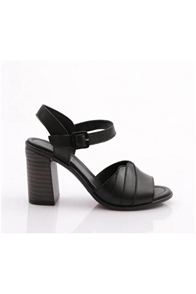 Venüs 24181830y Women's Genuine Leather Heeled Summer Shoes