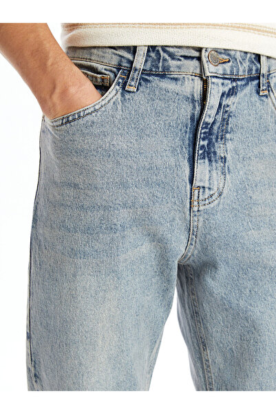 LC Waikiki LCW 710 laza szabású férfi farmernadrág