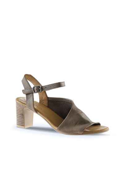 BUENO Shoes Gri Deri Kadın Topuklu Sandalet 01wn1519