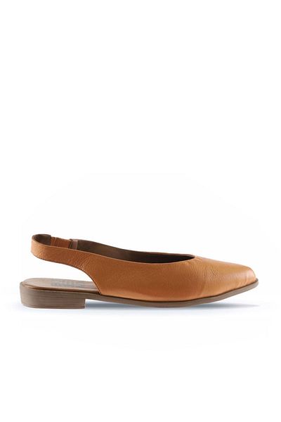 Bueno Shoes Дамски сандали от естествена кожа в кафяво - равни, модел 01wn0102