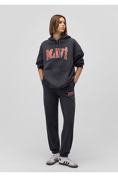 Mavi Anthrazitfarbenes Sweatshirt mit Kapuze und Logo-Print 1600361 -80106
