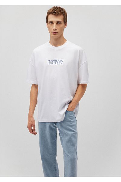 Mavi Miav bedrucktes weißes Oversize-T-Shirt in Übergröße / weiter Schnitt 0611704-620