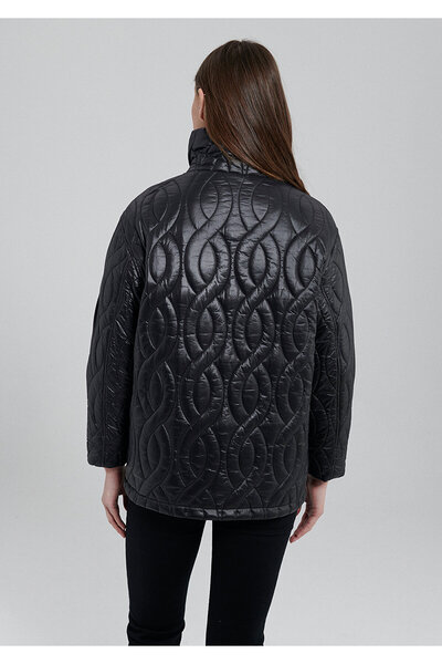 Mavi Kapitone Siyah Ceket Oversize / Geniş Kesim 1110332-900