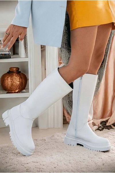 Kids Club Shoes Άνετα Γυναικεία Μποτάκια Feles Χονδρή Σόλα Κάτω από το Γόνατο ΛΕΥΚΟ
