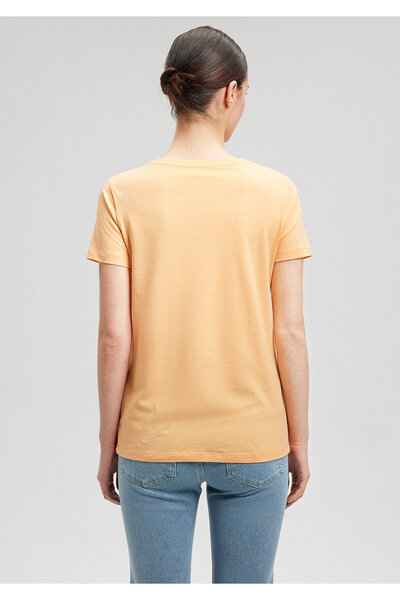 Mavi Πορτοκαλί μπλουζάκι με στάμπα πεταλούδας Slim Fit / Slim Fit1612386-84617