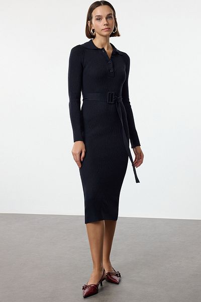 Trendyol Collection Трикотажна сукня максі темно-синього кольору з тартаками TWOAW25EL00442