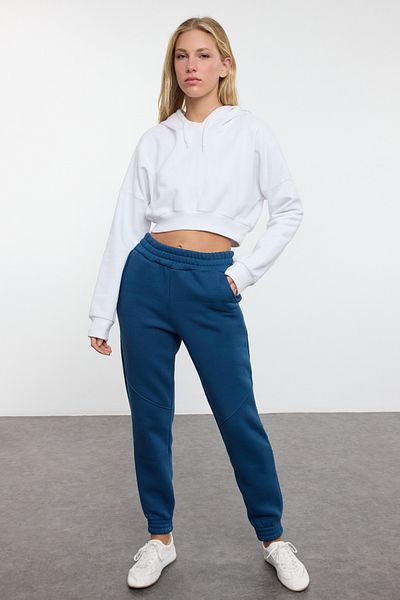 Trendyol Collection Indigo Basic Jogger tlusté pletené tepláky s fleecem uvnitř KalhotyTWOAW21EA0010