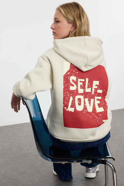 Trendyol Collection Silná fleecová pletená mikina - Stone Detail tisku na zadní straně, Wide Fit Twoaw22sw0687