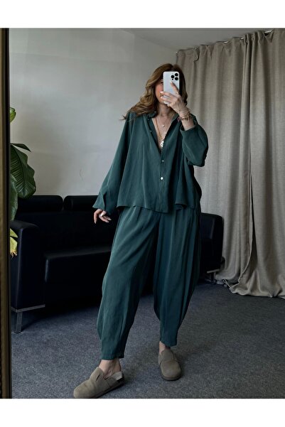 KÜBRA SÖYLEMEZ BOUTİQUE مجموعة موديلات الزمرد المزخرفة الناعمة