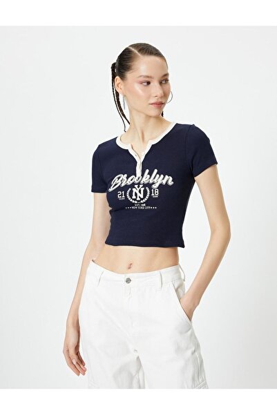 Koton Γυναικείο T-Shirt με λαιμόκοψη