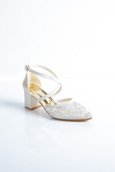 Gül Kundura Ankle Strap Bead Embroidered Evening Dress Wedding Dress Shoes