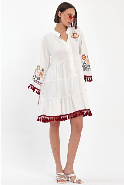 AYASOFYA OTANTIK Λευκό Ethnic Κεντημένο Γυναικείο Φόρεμα - Λεπτομέρεια Πομπόν
