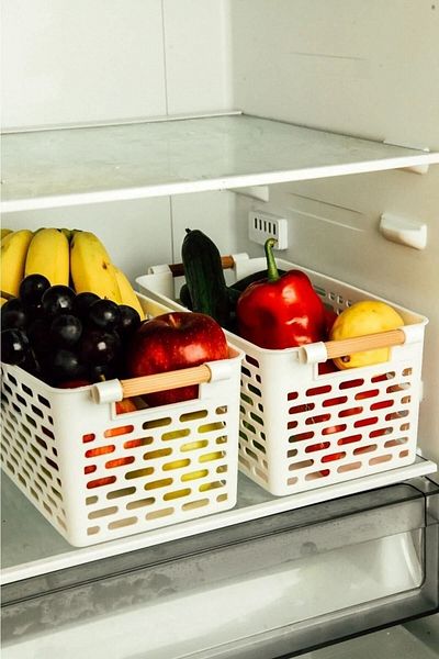 Tinsmith 4 Pieces Refrigerator Basket Cabinet Organizer Basket Organizer Bathroom Kitchen Organizer White