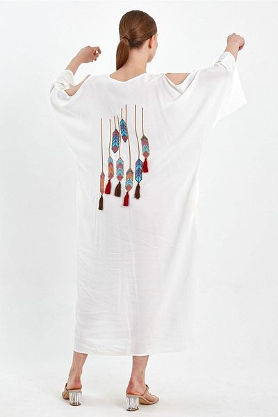 Eceyaman moda Women's White Oversized Plus Size Dress with Authentic Pattern on the Back