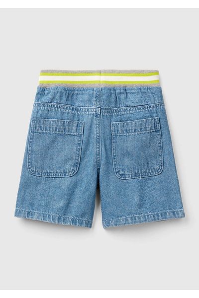 Benetton Момчешки сини шорти с джобове и нашивки