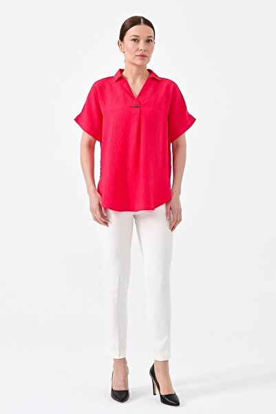 Desen Triko Γυναικεία μπλούζα με αγκράφα φούξια