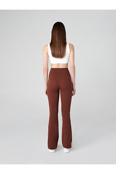 UP&FIT Клинове с пуш-ъп разкроен дизайн - леки, с по-тънки ботуши, кафяви