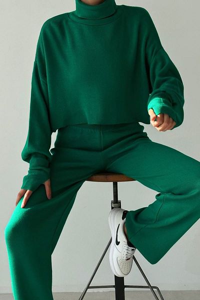 WOMAN VISION Green Crop Sweater and High Waist Knitwear Pants Set - Turtleneck 015