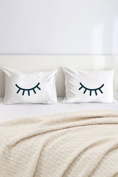 Hediyenza Winking Double Decorative Pillow Case 50x70 Cm - White