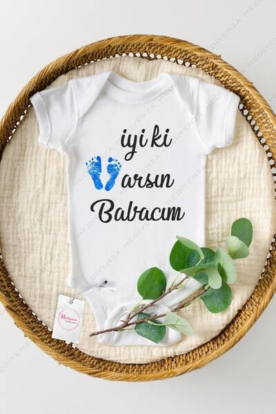 I'm Glad You're Here Daddy Printed Half Sleeve Baby Bodysuit & Snapsuit