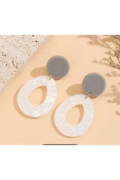 Bujiteri Hollow Teardrop Shaped Acrylic Retro Pearlescent Dangle Earrings