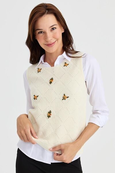 Desen Triko Жіночий светр з круглим вирізом, бахромою та ґудзиками