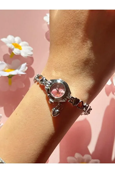 Harlofia Jewelry Pink Heart Patterned Clock