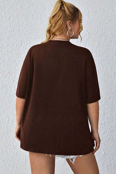 uyguntarz Załóżmy, że jest to koszulka typu oversize unisex z nadrukiem