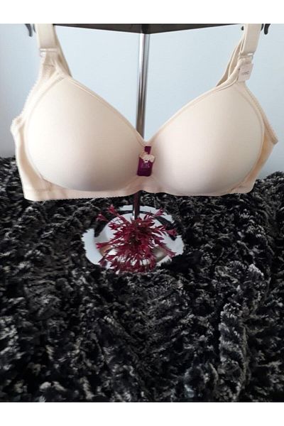 F.K Σουτιέν 715 Model C Cup Unpadded and Underwire Gatherer - Χρώμα δέρματος 95c