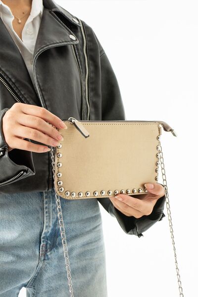 ESTUTE Kadın Zımbalı Omuz Çantası