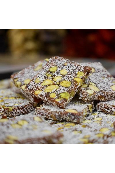 gazisofraantep 1 kg Cezerye Double - with Plenty of Pistachios