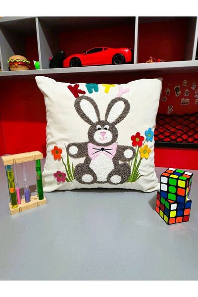 HD HOME COLLECTİON Husă de pernă din colecția Hd Home cu model de ursuleț brodat, aplicat, lenjerie