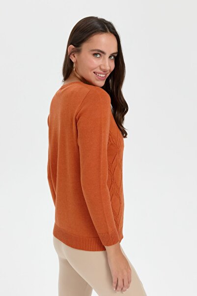 Desen Triko Orange V-neck Seamless Women's Sweater - Front Patterned