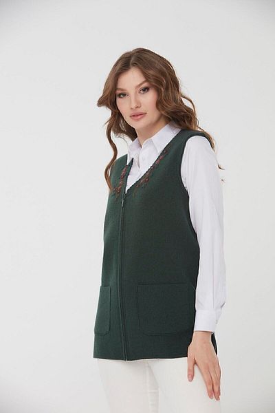 Desen Triko Women's V-Neck Embroidered Pocket Wool Vest Green