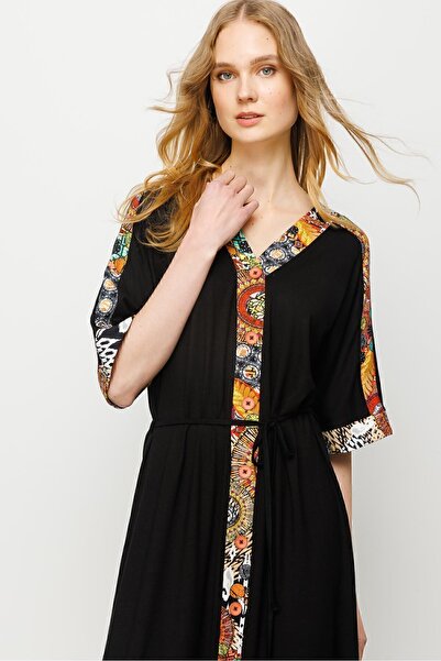 Desen Triko Γυναικείο φόρεμα με μικτό σχέδιο με κουμπιά μπροστά, χτενισμένο βαμβακερό μαύρο