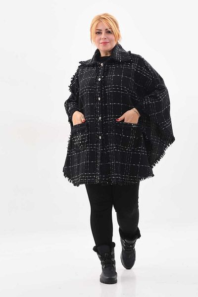 LAMODE ESTALLUVIA Oversize Cloak Model Poncho
