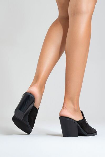 Zeynep Sıradağlı Γυναικείες Valmine - Μαύρες δερμάτινες παντόφλες Western