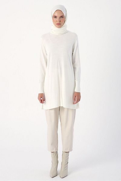 ALLDAY Ecru Turtleneck Knitwear Tunic