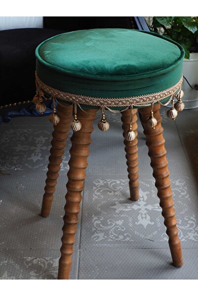 Moza Sanat Yeşil Kadife Kumaştan Ahşap Ayaklı Dekoratif Puf
