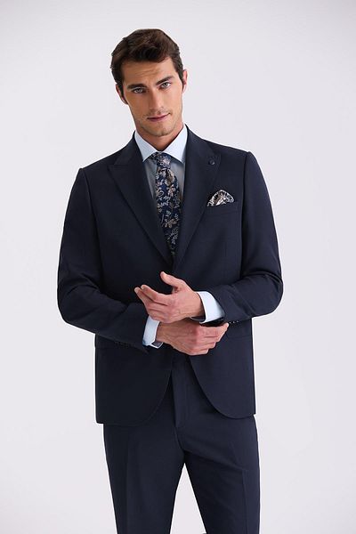 Jakamen Navy Blue Classic Fit Pointed Collar Wool Suit