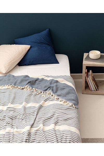 Madame Coco Denney Single Bedspread - Ecru/indigo