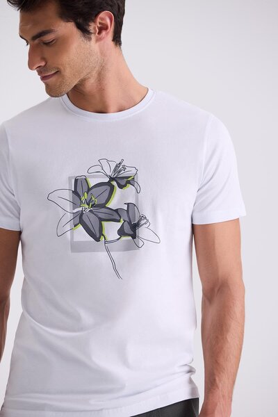 Jakamen Λευκό Slim Fit T-shirt με Στρογγυλή Λαιμόκοψη