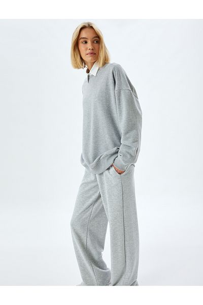 Koton Relaxed Cut Crew Neck Long Sleeve Sweatshirt