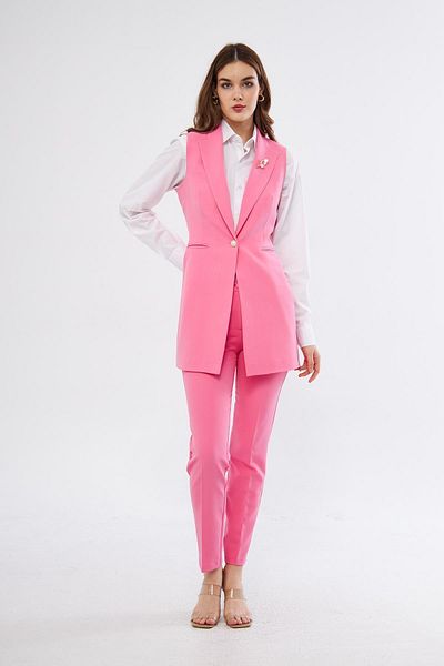 LOVELF Brooch Detail Pearl Button Vest Suit Pink