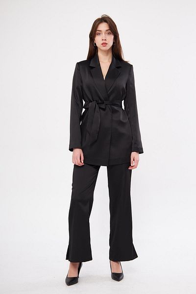 LOVELF Costum din satin cu curea neagră