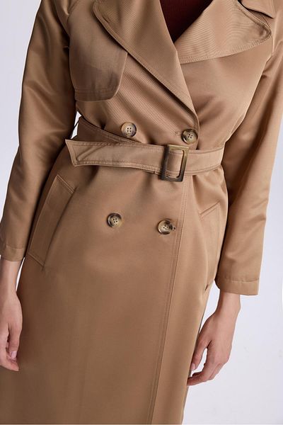 Zühre Καμηλό χρώματος μαρκίζα ώμου Trench coat 13563 - Λεπτομέρεια πλάτης