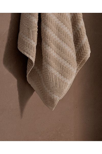 Madame Coco Simone Bath Towel - Stylish Design